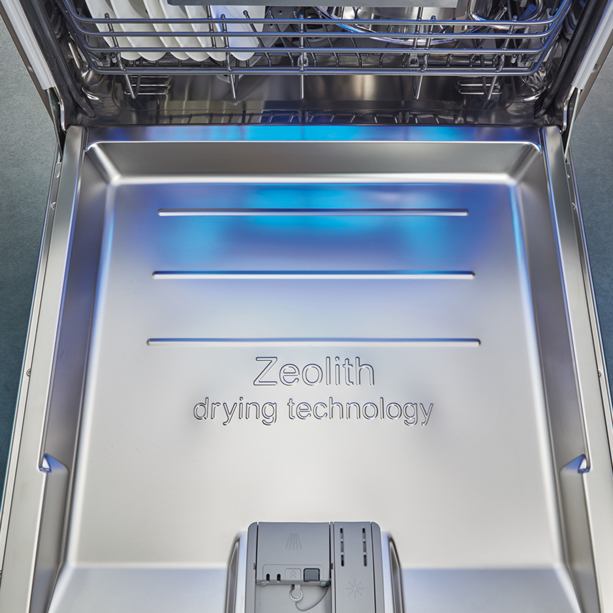 Zeolith Trocknen – Für glänzende Spülergebnisse bei Elektro Feye Inh. Petra Feye in Ehringshausen-Katzenfurt