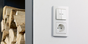 JUNG KNX Taster F 10 bei Elektro Feye Inh. Petra Feye in Ehringshausen-Katzenfurt